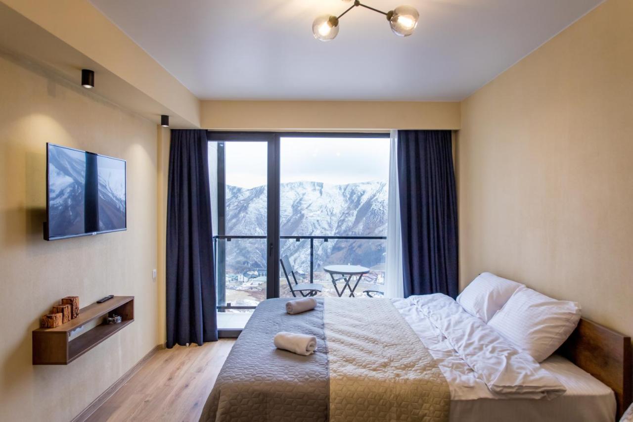 Valley And Mountain View, Twins, With Hot Water Gudauri Exterior photo